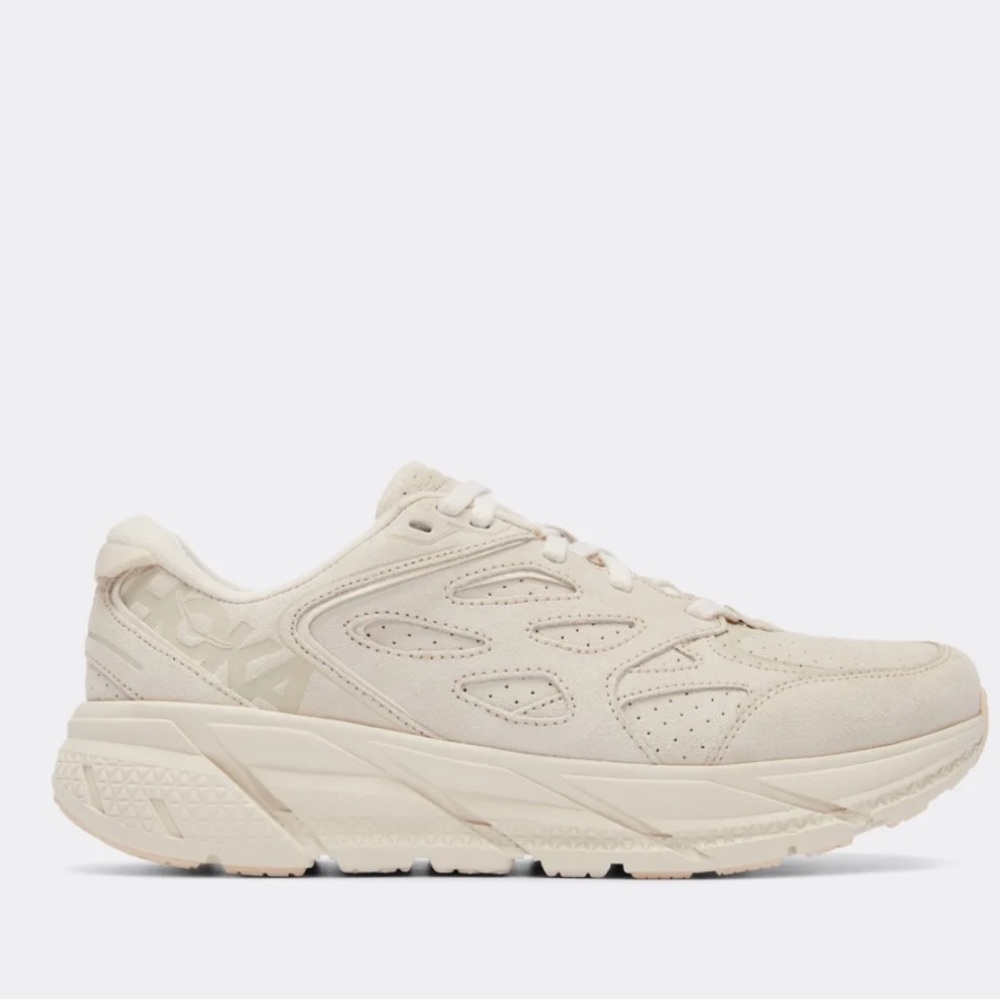 Cream suede Clifton hoka women’s size 8.5